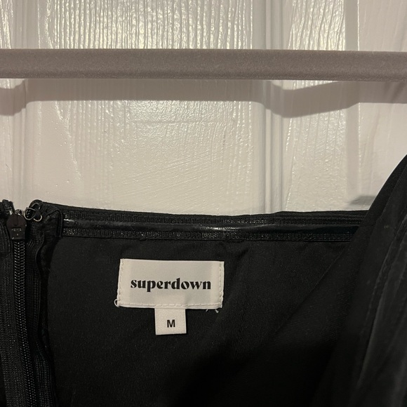 Superdown prom dress worn one time perfect condition - Picture 3 of 4